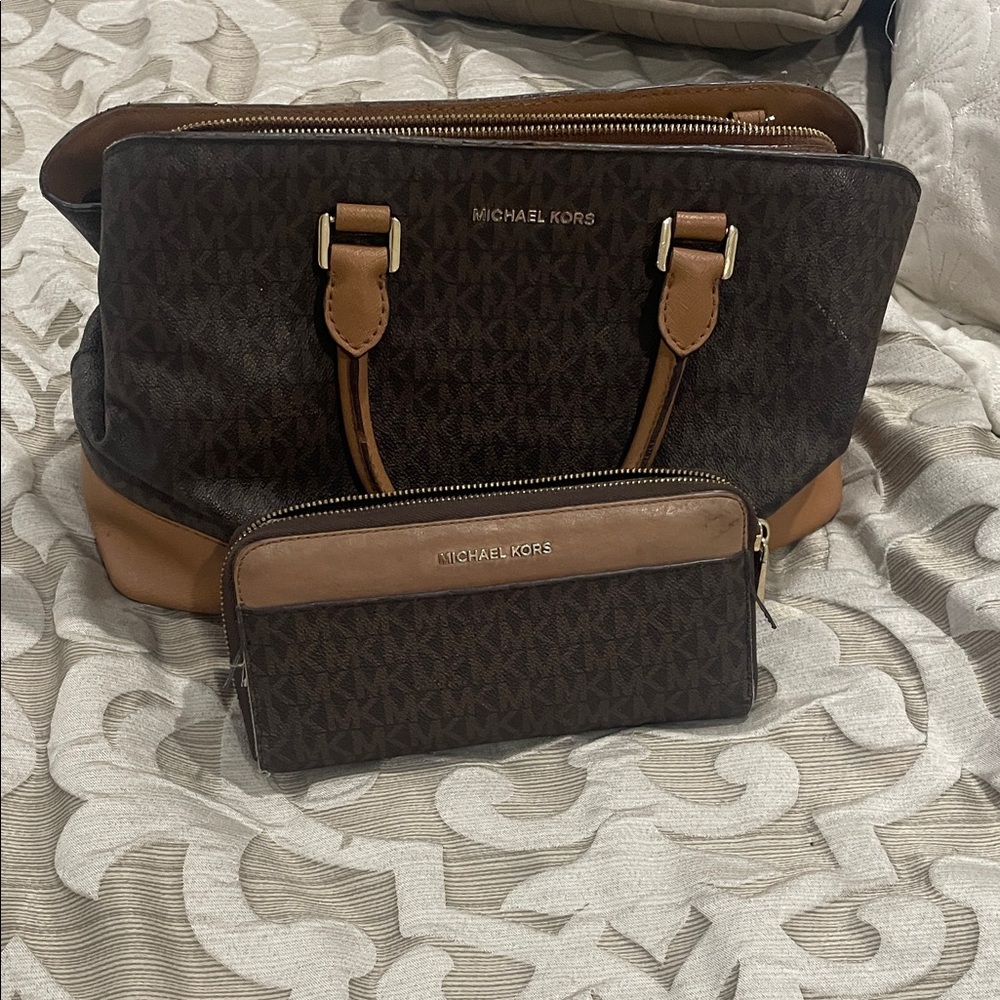 Michael Kors Black and Brown Men's Duffel Bag Set